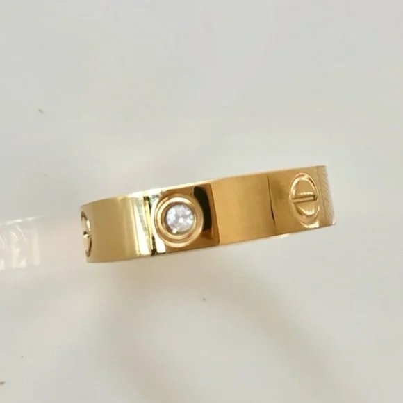 Gold Screw Zirconia Ring Band Size 8 "NEW" - Picture 1 of 4